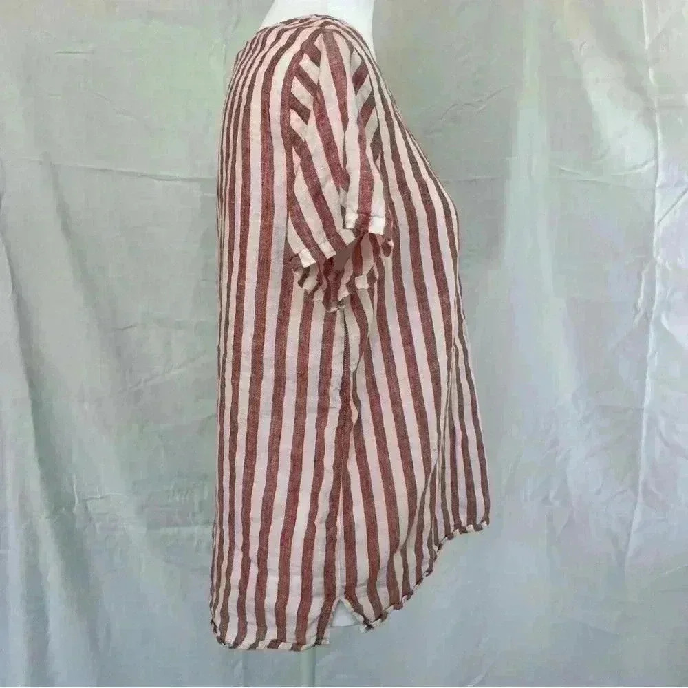 Christian Siriano striped linen short-sleeved crew neck blouse with pocket. - Picture 6 of 9